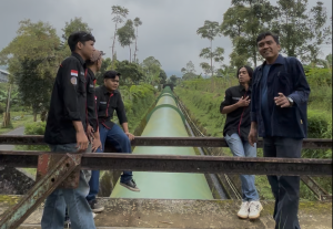 Belajar Langsung di Lapangan: Mahasiswa Teknik Mesin UNIMMA Eksplorasi Penstok PLTA Garung